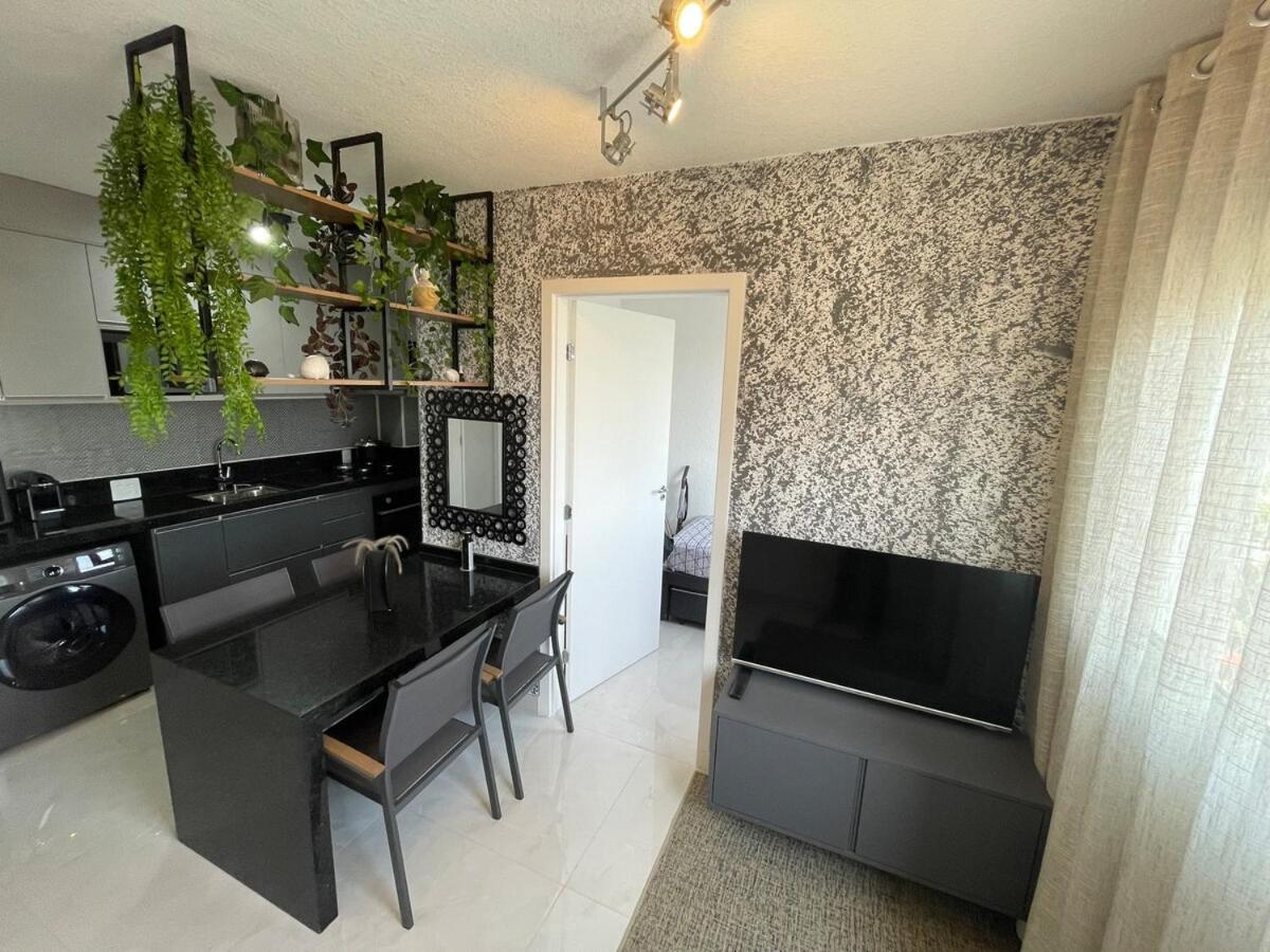 - Santo Amaro Apartment *